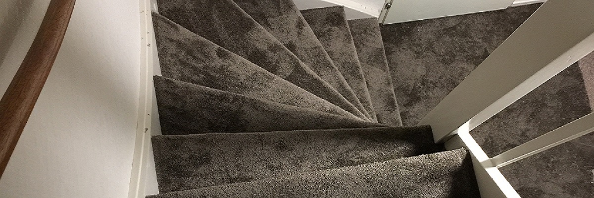 ART Woninginrichting - Voordelig trap bekleden met tapijt - Trap bekleden aanbieding